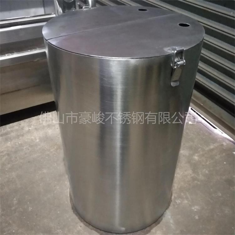 不銹鋼焊接加工，合而為一，宛若天成。