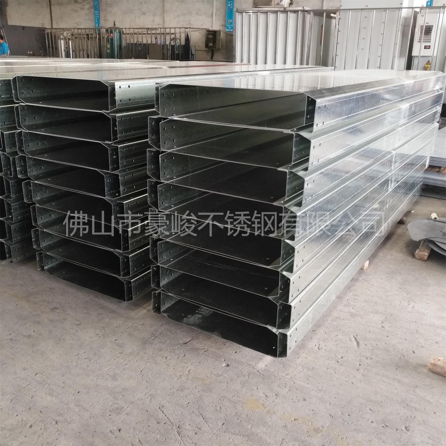 豪峻不銹鋼碳鋼折彎的加工工藝 二十人專業(yè)設(shè)計團隊